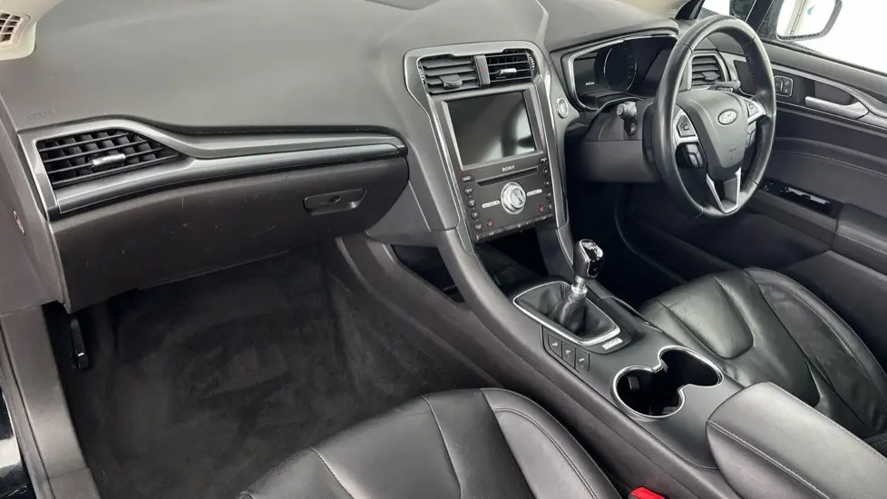 2019 FORD
